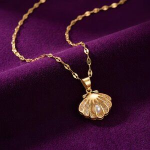 Hollow Out Open Shell Pendant Necklace